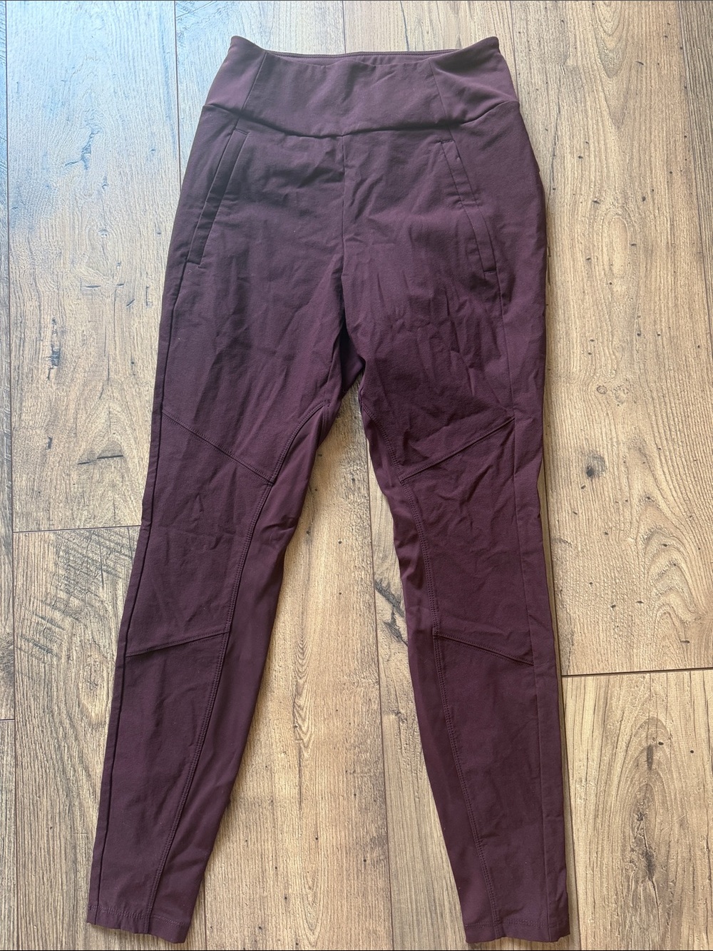 Athleta Headlands Hybrid Trek Tight 4 Antique Burgundy Maroon Hiking Travel Pant